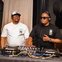 DISTRICT HOUSE VOL.190 MIXED BY ADHESIVE TWINS[BIRTHDAY MIXTAPE][16 MAY 2026]07675806080 by Adhesive Twin
