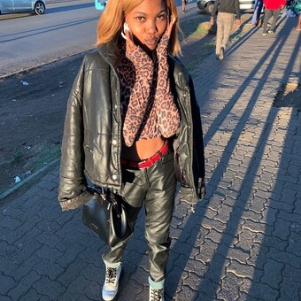 Anele Unenhlanhla Njengele