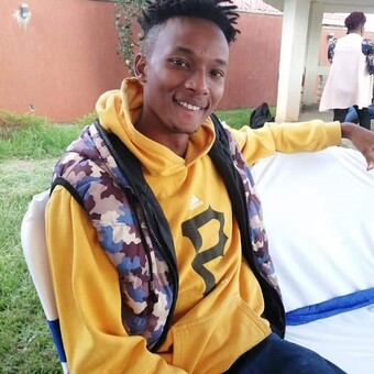 T&uuml;ff G&oslash;&ntilde;g M&oslash;&auml;x