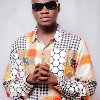 MC NASSAH THE HYPE KING