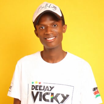 DJ VICKY SPIN
