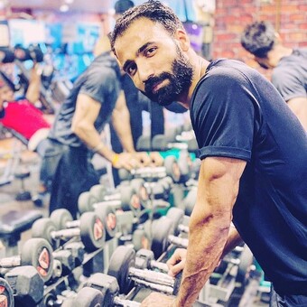 Nik Nikhil