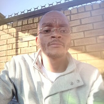 Makhanya Makhaya Khaya