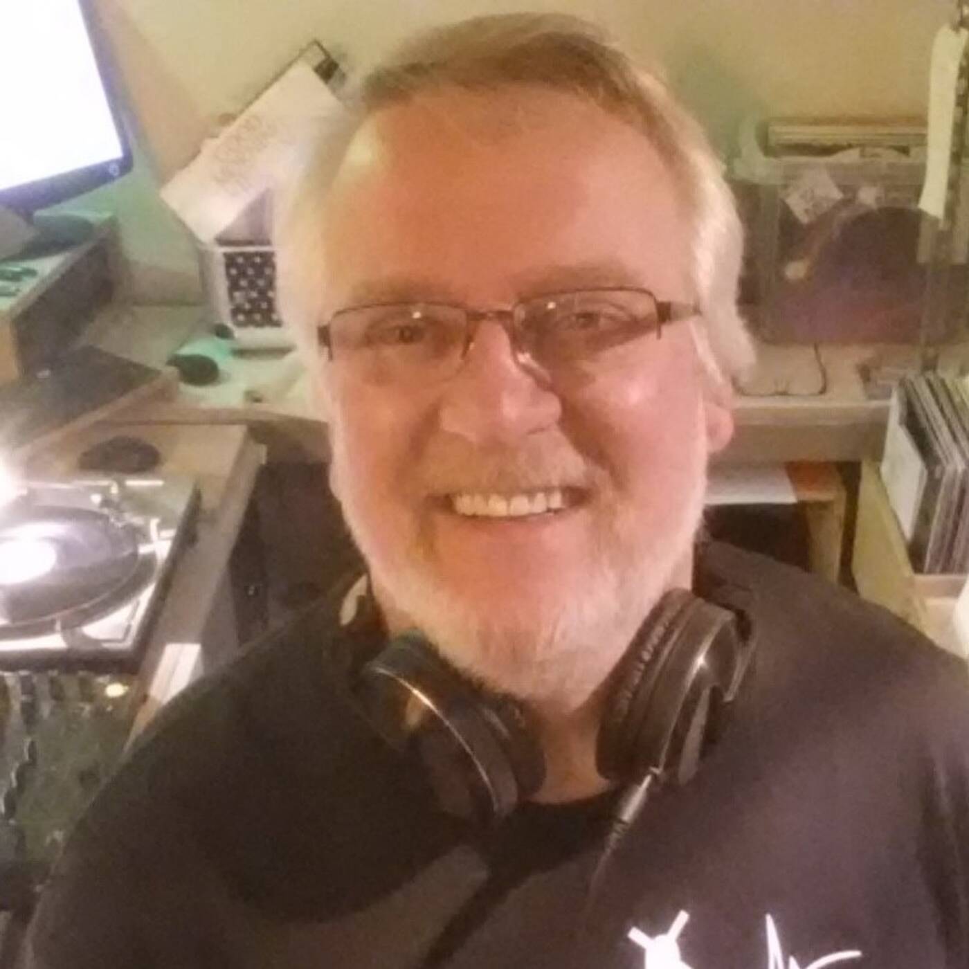 Ton Flasza THE DISCO KING on CRIB RADIO - January 1, 2021 episode artwork