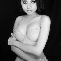 high five girl_Mix by liafontana