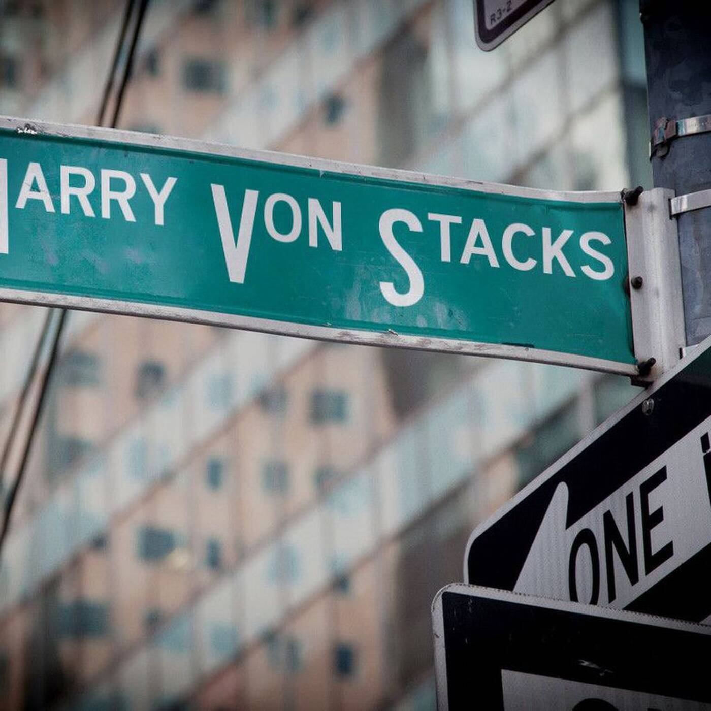 Sunday Night Trax With Von Stacks 014 05/02/2017 episode artwork
