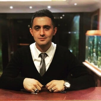 Okay K&ouml;m&uuml;r