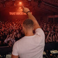 ONEHEAD live I That Siiick House by ONEHEAD
