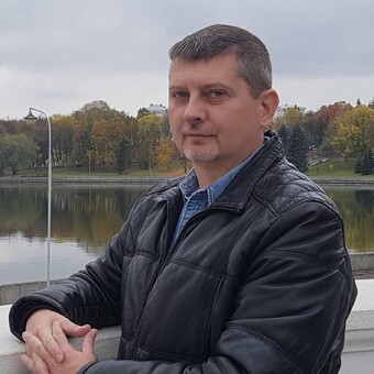 Игорь Кузнецов