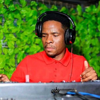DJ Wax