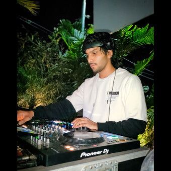 Dj Yash
