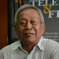 2016-12-01 Topik Idola - Narasumber Jakob Sumardjo by Radio Idola Semarang