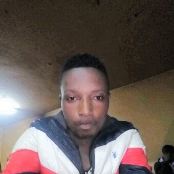 Char-low Adi Rasta Kabs