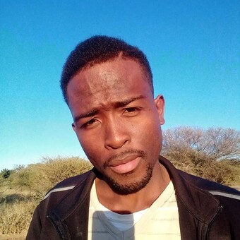 Leteng Jones Mphahlele