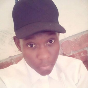 K&igrave;m K&aring;t