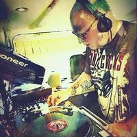 KutMasterK live and off the cuff studio mix. 25:02:24 by KutMasterK