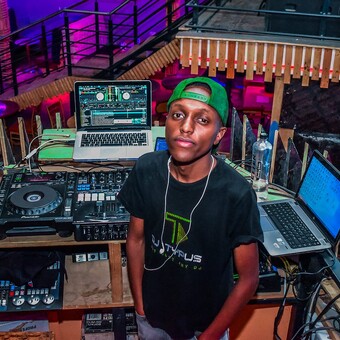 DJ TYPUS (THE RANDOM FIESTA KING)