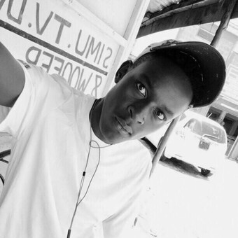 Larry Doki Wa Manjiva