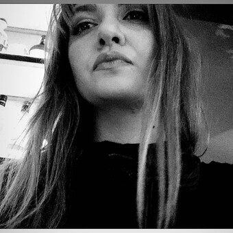 Eleftheria Tania Tirta