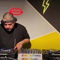 Live From Terminal V In Isolation April 2020 by Luigi Madonna by Techno Music Radio Station 24/7 - Techno Live Sets