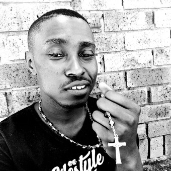 Gift Nchakes Rakhale