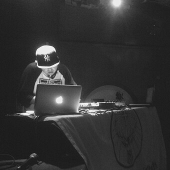 Dj Fresh "The Professor"