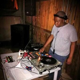 Dj Reddz
