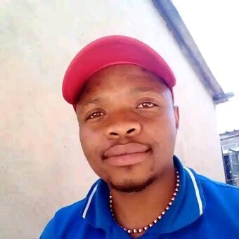 TiroCaf&eacute; Motaung