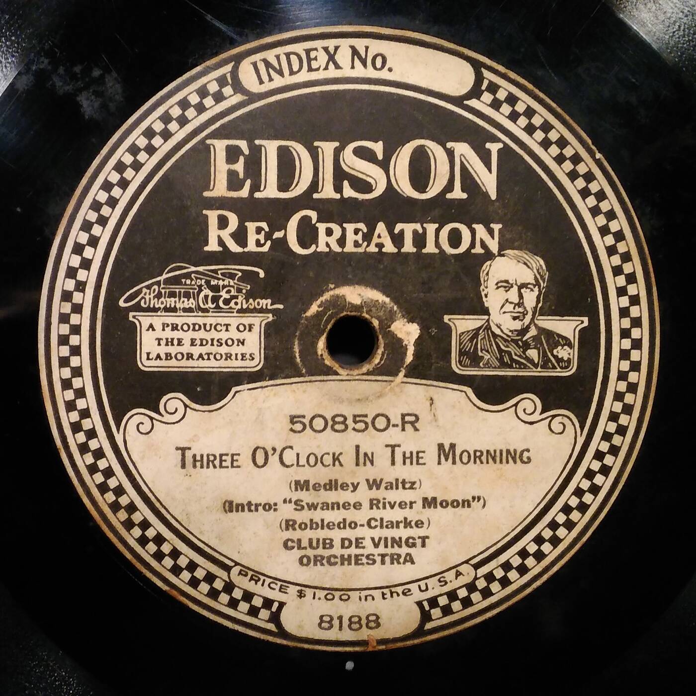 50850 R = Club De Vingt Orchestra - Three O'Clock In The Morning (Edison 50850 Right 1921) episode artwork