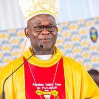 HOMELIE DE LA MESSE DES 70 ANS DE LA PAROISSE SAINTE ANNE DE PORT-BOUET (DIMANCHE 13 OCTOBRE 2024) by Radio Espoir