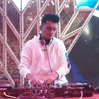 Djcavincruz