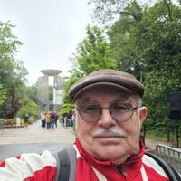 Eric - interview spectatrices fin manifestation avaloirs - Relais de la flamme aux Avaloirs by Frequence Sillé