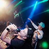 Anstandsloser Donnerstag - Rock vs. House Set by Anstandslos & Durchgeknallt