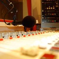 Face sur les ondes - Décembre 2020 by Marmite FM 88.4