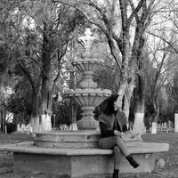 40/88 En tus ojos dulces, en esos ojos (Fantasmas) by Elko Omar Vazquez Erosa