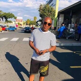 Tlholohelo Daniel Sekhotla