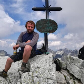 S&aacute;deck&yacute; M&aacute;rio