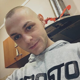 Feliszek Dominik