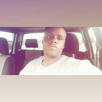Oscar Mugwe Chez