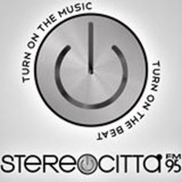 Get Raveology Low on air on #mashup by MisteRicky on StereoCittà 23/07/15 by COLAZ DJ - L'AMMIRAGLIO