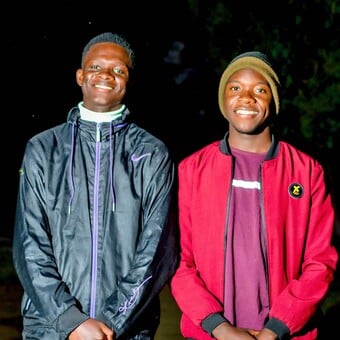 Mw&aring;&ntilde;z&auml; &Acirc;ńg&ecirc;l G&iuml;ft