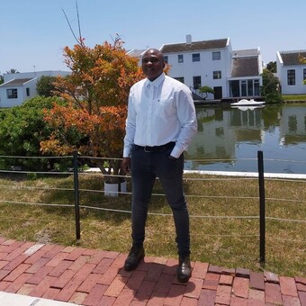 Sbo Nkosi