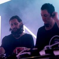 2002-08-31 Deep Dish - Live @ Home Club, Budapest Hungary by Everybody Wants To Be The DJ