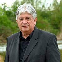  Es-Tu Sport : "Les clubs professionnels doivent être inventifs et voir sur le long-terme" Avec Hervé Féron, vice-président délégué aux Sports de la Métropole du Grand Nancy- Emission du 16 janvier 2023 by Radio Campus Lorraine