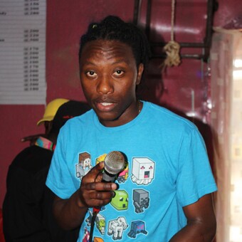 Mc S&Eacute;B&Aring;R Dee