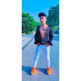 K&atilde;&ntilde;&ccedil;hī F&uuml;kr&auml;