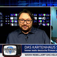 Das Kartenhaus stürzt zusammen by NuoFlix