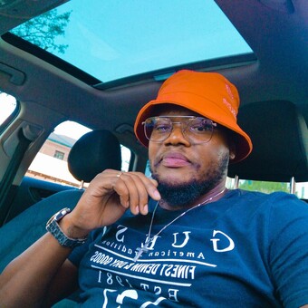 Carlvien Maake