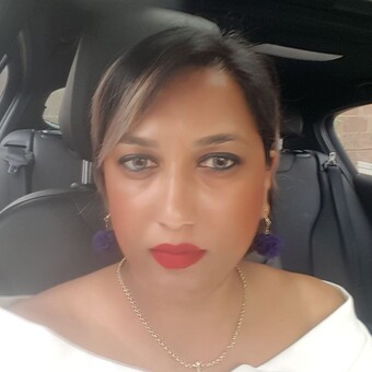 Yolande Thomas
