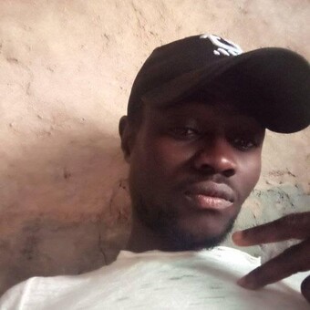 Asman Bakari